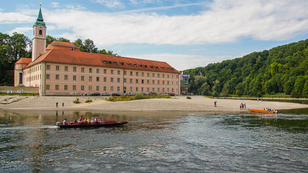 Weltenburger Kloster mit Brauerei